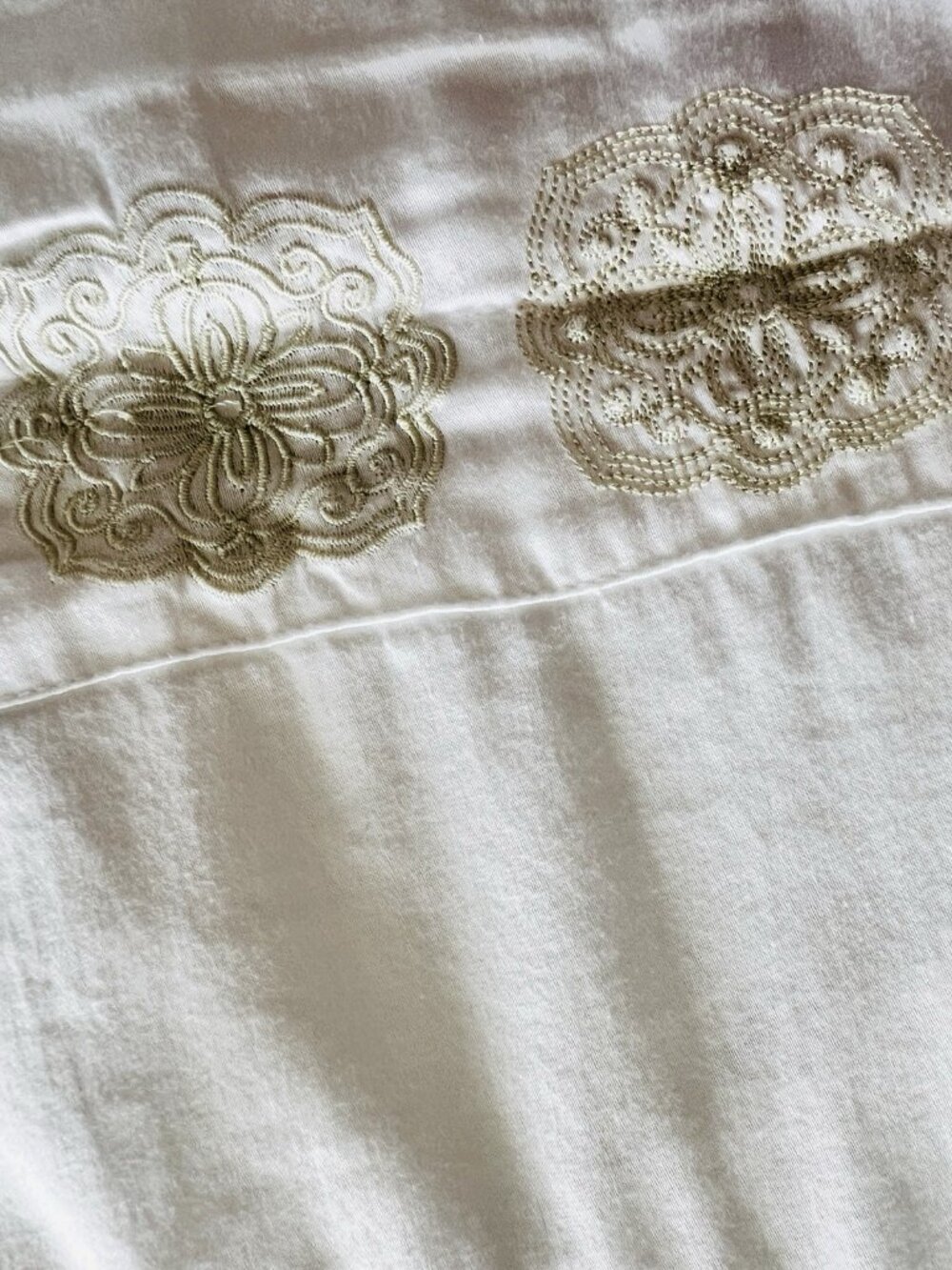 Embroidered KING Sz Flat 100% Cotton White Sheet 110W X 95L Cottagecore Bedding